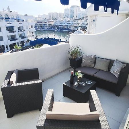 Apartment In Puerto Marina With Beautiful Views Of The Sea And The Boats 贝纳尔马德纳 外观 照片