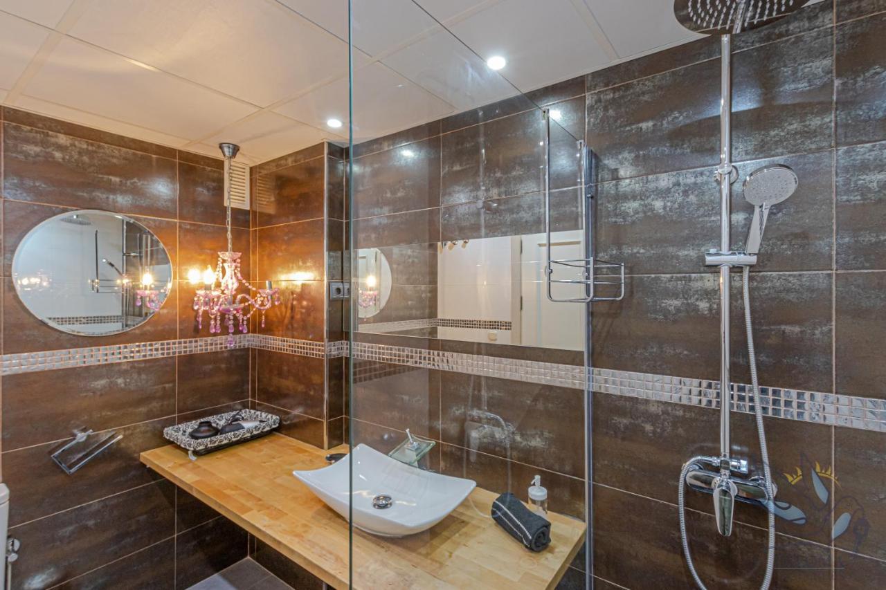 Apartment In Puerto Marina With Beautiful Views Of The Sea And The Boats 贝纳尔马德纳 外观 照片